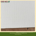 Белый цвет полиэфирной древесины с текстурированной поверхностью